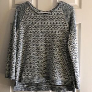 ⭐️Women’s Massini Sweater - Size Large